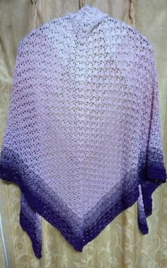 オズ様専用   ハンドメイド 三角ショールのサムネイル