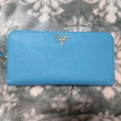 PRADA サフィアーノレザーラウンドファスナー 長財布 青 - メルカリ