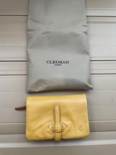 クレドラン アドレ 折り財布のサムネイル