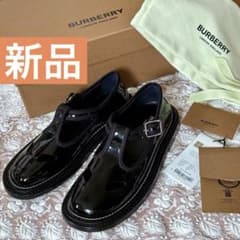 新品バーバリーフラットT-BARメリージェーンブラックエナメルTストラップ黒 新品バーバリーフラットT-BARメリージェーンブラックエナメルT