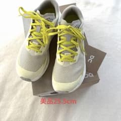 【美品25.5cm】 On Running Cloudultra スニーカー