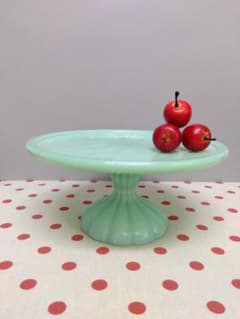 最終価格 ケーキスタンド　USA　ミルクガラス ジェダイ ディスプレイ 最終価格 ケーキスタンド USA ミルクガラス ジェダイ ディスプレイ