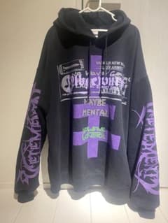 VETEMENTS パーカーのサムネイル