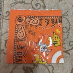 読売ジャイアンツ ポケモン バンダナのサムネイル