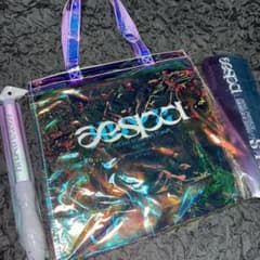【未使用に近い】aespa ショーケース トートバッグ スティックペンライトのサムネイル