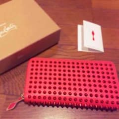 ★ルブタン 財布★のサムネイル