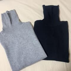 ユニクロ　カシミヤタートルネックセーターのサムネイル