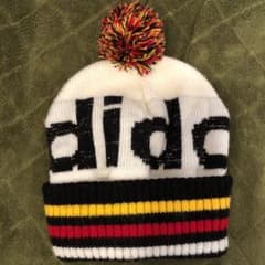 adidas ニット帽のサムネイル