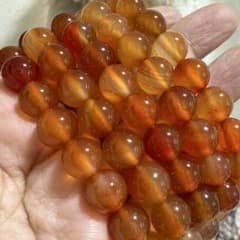 お買得✨️天然石 カーネリアン ブレスレット✨️10mm内径16※1本の金額‼️のサムネイル
