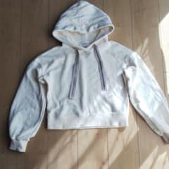 JILLSTUARTパーカーのサムネイル