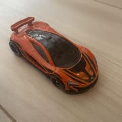 Hot Wheels McLaren P1のサムネイル