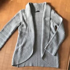 値下げ‼️ジャイロホワイトのカーディガン❣️のサムネイル