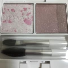 CHICCA ミスティック パウダーアイシャドウ　ピンクバニラのサムネイル