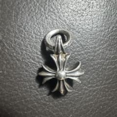 CHROME HEARTS chプラス　ペンダント　トップ　チャームのサムネイル