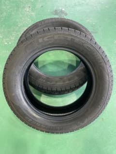 【美品】KENDA KR36 ICETEC スタッドレス 185/60R15のサムネイル