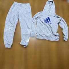 adidas グレー フード付きジャージ上下セット - メルカリ