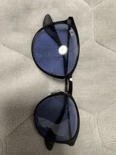 Ray-Ban サングラスのサムネイル