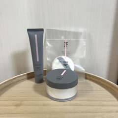 【Chacott】3点セット（下地、パウダー、パフ）のサムネイル
