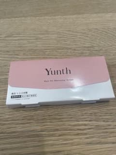 Yunth ユンス　薬用ホワイトニングエッセンス　生ビタミンCのサムネイル