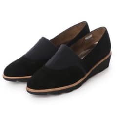 新品未使用　AKAKURA デザインシューズ　パンプス　トラッド　アカクラのサムネイル