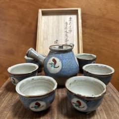 人間国宝島岡達三 作 益子焼 色絵草花文 徳利・ぐい呑6客セット 共箱栞