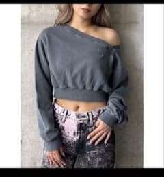 GYGYピグメントワンショルデザインショートスウェットトップスのサムネイル