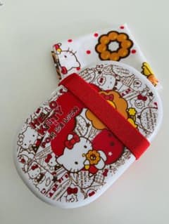 ミスド非売品 キティのお弁当箱 未使用品のサムネイル