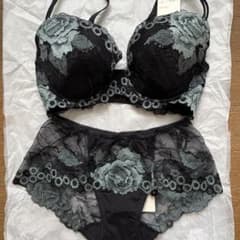 サルート　WACOALブラジャーF65＆ショーツMのサムネイル