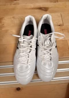 ASICS DS LIGHT サッカースパイク ホワイト×ブラック新品未使用のサムネイル