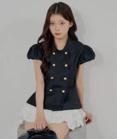 【完売品】Chicoダブルボタンパフジャケットのサムネイル