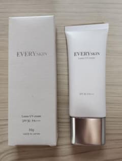 EVERYSKIN エブリースキン ラスターUVクリーム | Mercari
