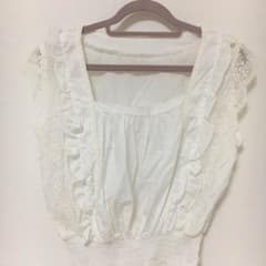 トップス ショート丈  evelynのサムネイル