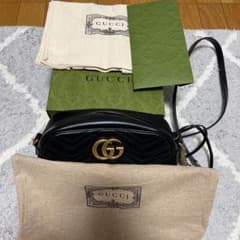 21日まで期間限定値下げ中！！GUCCI キルティング　ショルダーバックのサムネイル