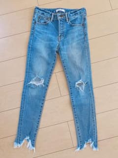値下げ♡moussy スキニーパンツのサムネイル