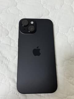 【美品】Apple iPhone15 128GB ブラック SiMフリーのサムネイル