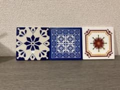 タイル　3枚のサムネイル