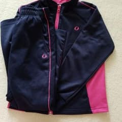 *MO☺️KO*+eco+様専用　130女児ジャージ上下セットのサムネイル