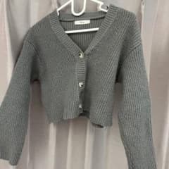Nia グレー クロップドカーディガンのサムネイル