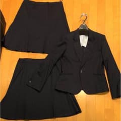マタニティ時使用 レディーススーツのサムネイル