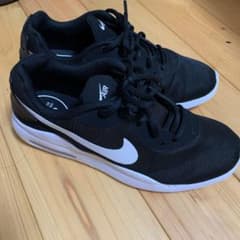 NIKE ナイキ スニーカーのサムネイル