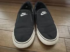 NIKE ウィメンズ トキ キャンバス スリッポン 23.5cm ブラックのサムネイル