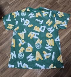 WHITELAND Tシャツのサムネイル