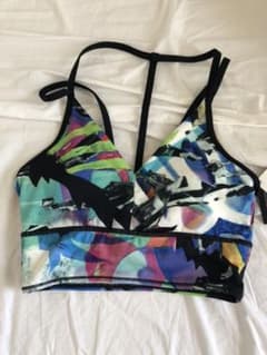 あおこうさん専用　新品　Reebok スポーツブラ ブラトップのサムネイル
