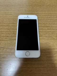 【初期化済み/Touch ID使えます】iPhone 5s シルバー 32GBのサムネイル