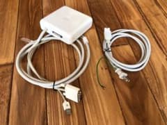 Apple DVI to ADC Adapterのサムネイル