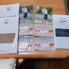 小さいサイズパンティストッキングのサムネイル