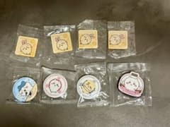 ちいかわ くら寿司 コラボ マグネット 缶バッジ 8種セットのサムネイル