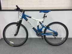 GT XCR3000 マウンテンバイク 自転車 ロードバイクのサムネイル