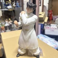 ハンターハンター 一番くじ フィギュア キメラアント d賞 ナックル