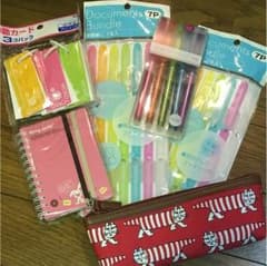 文房具セットのサムネイル